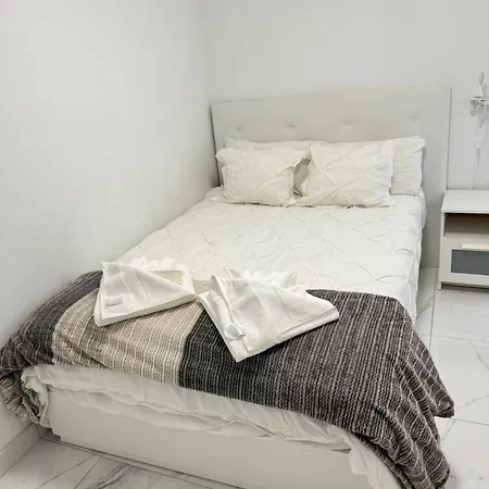 Βίλα Linda 17b *